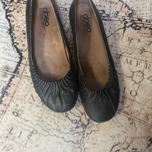 Abeo B.I.O. System Taylor Brownish Black Metallic Ballet Flats